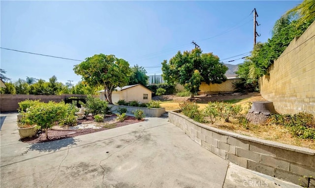 405 W Virginia Ave, Glendora, CA 91741 - fenced backyard featuring a patio