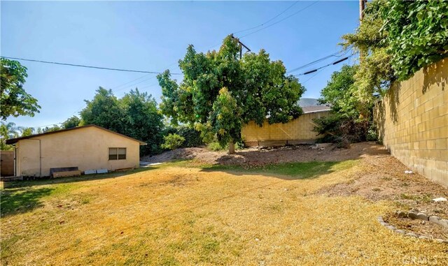 405 W Virginia Ave, Glendora, CA 91741 - view of fenced backyard