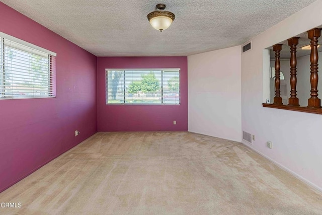 6000 Eugene Pl, Bakersfield, CA 93308 - carpeted spare room featuring a textured ceiling