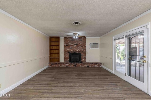 6000 Eugene Pl, Bakersfield, CA 93308 - unfurnished living room featuring crown molding, wood finished floors, a ceiling fan, a textured ceiling, and an AC wall unit