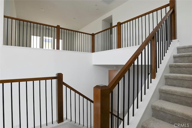 20552 Edgewood Ct, Chatsworth, CA 91311 - staircase featuring a towering ceiling