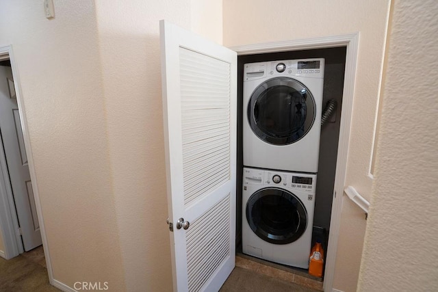 159 Principia Ct, Claremont, CA 91711 - washroom featuring stacked washer / dryer
