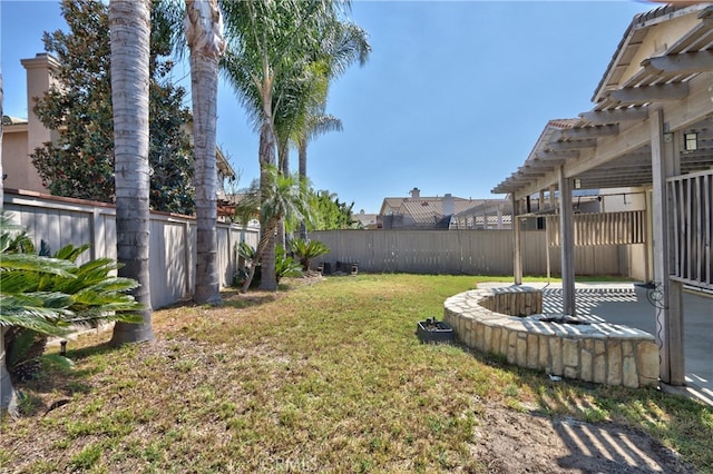 41808 Vardon Dr, Temecula, CA 92591 - fenced backyard featuring a pergola