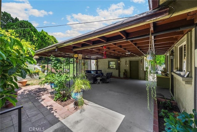 1210 W Marshall Blvd, San Bernardino, CA 92405 - view of patio with outdoor dining space