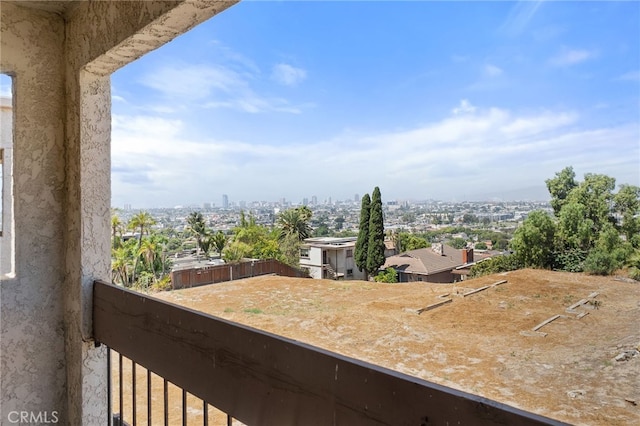 2621 E 20th St Unit 12, Signal Hill, CA 90755 - balcony featuring a city view