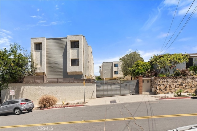 2621 E 20th St Unit 12, Signal Hill, CA 90755 - view of building exterior