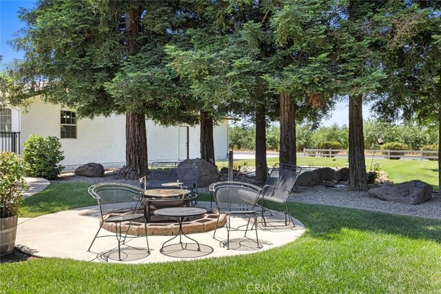 4742 Crow Rd, Oakdale, CA 95361 - view of patio