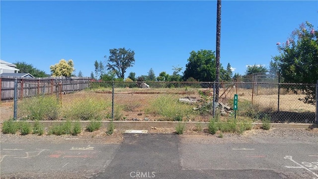 679 Memorial Way, Paradise, CA 95969