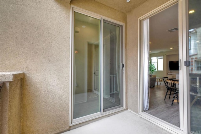 1201 Via Lucero, Oceanside, CA 92056 - exterior space