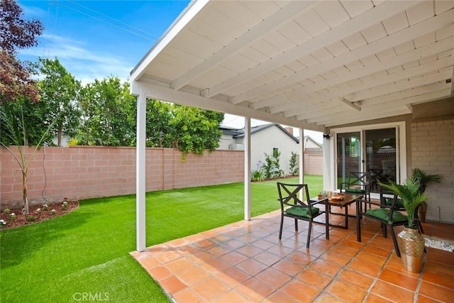 6118 Wolfe St, Lakewood, CA 90713 - view of patio
