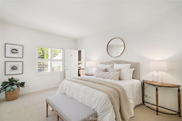 520 Kings Rd, Newport Beach, CA 92663 - carpeted bedroom with baseboards