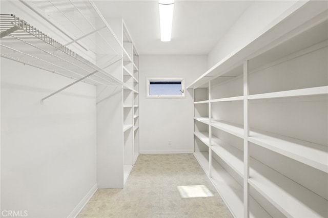 520 Kings Rd, Newport Beach, CA 92663 - view of walk in closet