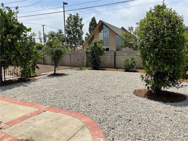 112 W Payson St, Glendora, CA 91740 - photo 34