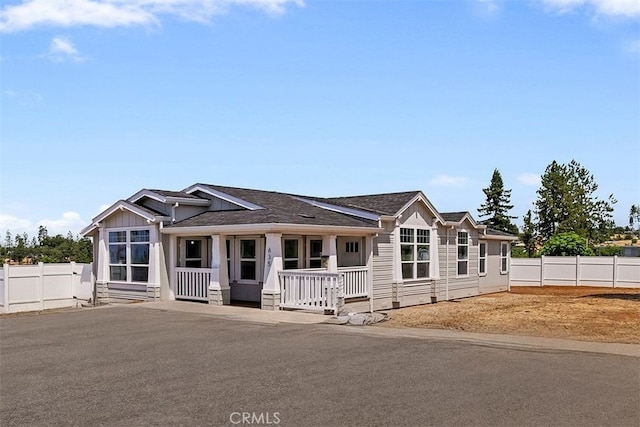 635 Boquest Blvd, Paradise, CA 95969 - view of front of home with covered porch