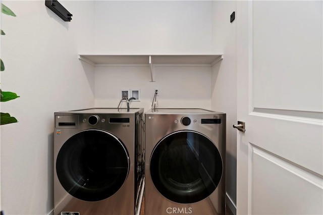 5680 Kate Way Unit 5, Fontana, CA 92336 - laundry area featuring washing machine and clothes dryer