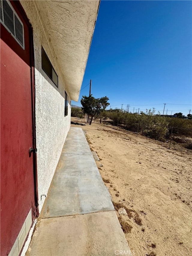 2748 Delmar Ave, Mojave, CA 93501 - view of yard
