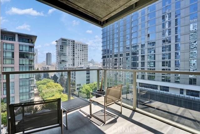 1155 S Grand Ave Unit 1017, Los Angeles, CA 90015 - photo 20