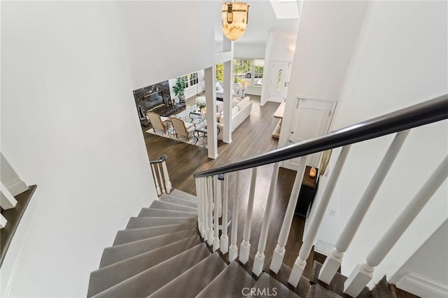 10411 Windtree Dr, Los Angeles, CA 90077 - photo 16