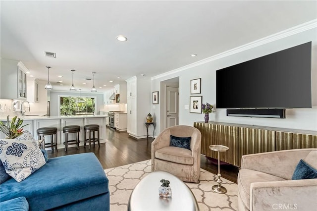 10411 Windtree Dr, Los Angeles, CA 90077 - photo 11