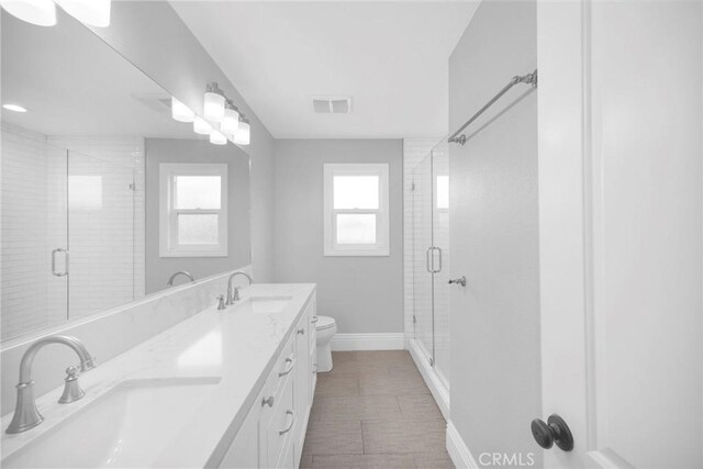 12012 Paseo Bonita, Los Alamitos, CA 90720 - full bath featuring a stall shower and double vanity