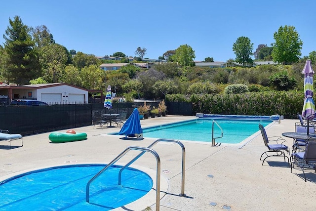 942 Royal Tern Way, Oceanside, CA 92057 - community pool featuring a patio area