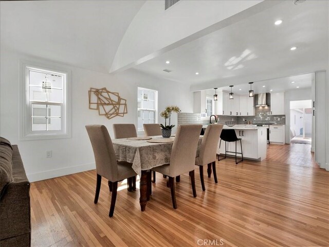 7827 S Hobart Blvd, Los Angeles, CA 90047 - photo 8