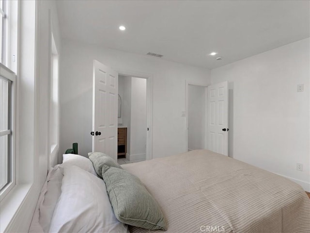 7827 S Hobart Blvd, Los Angeles, CA 90047 - photo 32