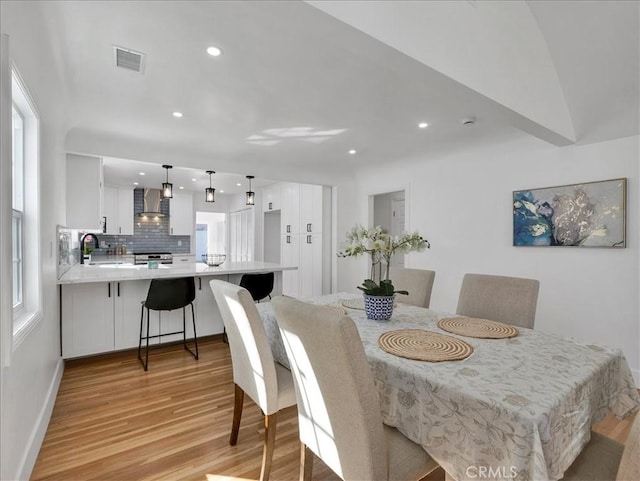 7827 S Hobart Blvd, Los Angeles, CA 90047 - photo 9