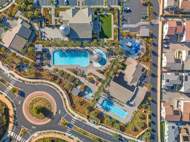 39381 Corvina Ln, Temecula, CA 92591 - aerial view of property and surrounding area featuring a pool and nearby suburban area