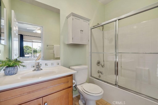3415 S Main St Unit F, Santa Ana, CA 92707 - full bath featuring vanity, enclosed tub / shower combo, and ceiling fan