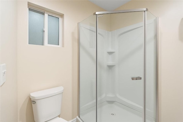 14658 Maclay St, San Fernando, CA 91345 - bathroom featuring a stall shower and toilet