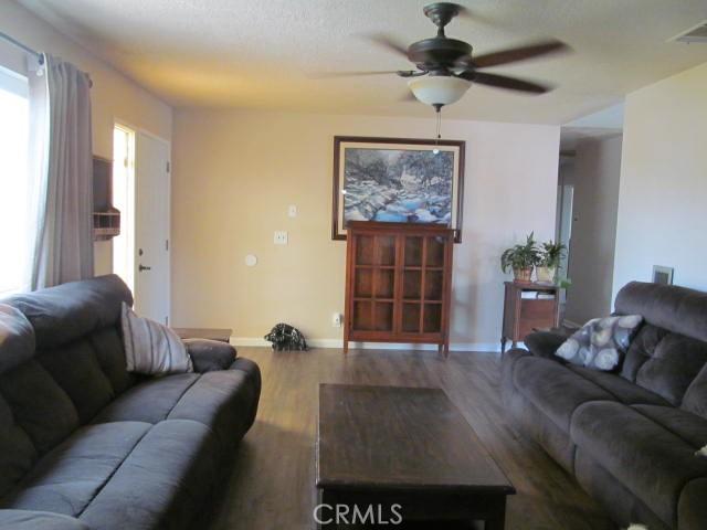 14537 Yucca St, Hesperia, CA 92345 - photo 15