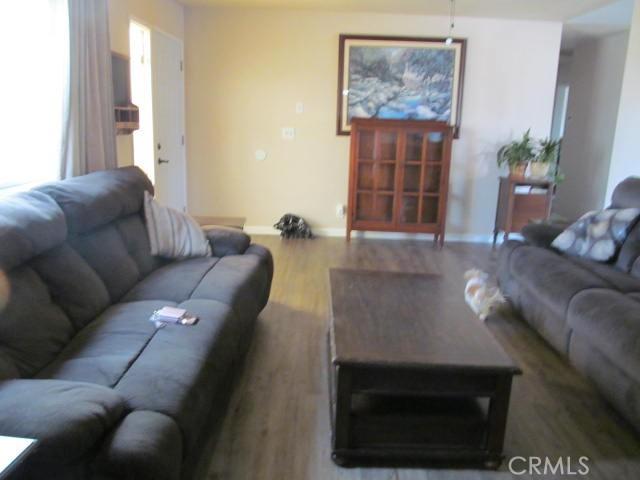 14537 Yucca St, Hesperia, CA 92345 - photo 11