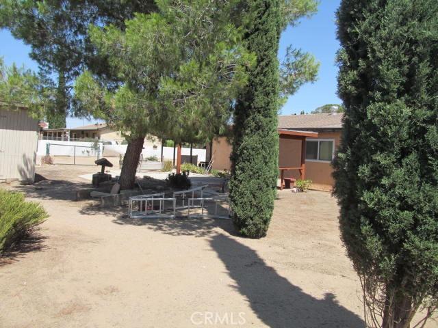 14537 Yucca St, Hesperia, CA 92345 - photo 44