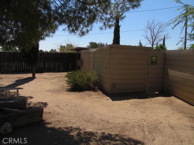 14537 Yucca St, Hesperia, CA 92345 - photo 43