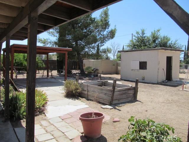 14537 Yucca St, Hesperia, CA 92345 - photo 34
