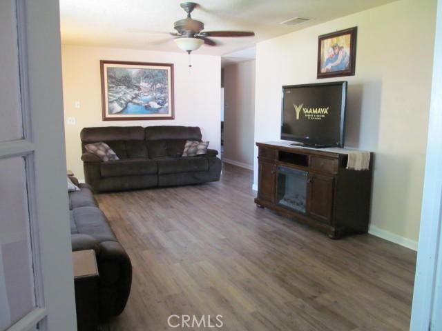14537 Yucca St, Hesperia, CA 92345 - photo 52