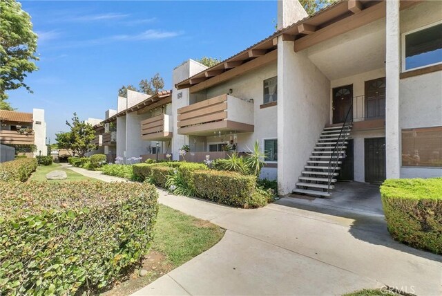 17562 Vandenberg Ln Unit 12, Tustin, CA 92780 - photo 9