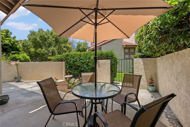 18325 Gum Tree Ln, Huntington Beach, CA 92646 - photo 40