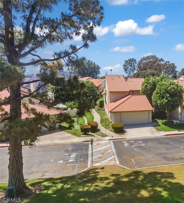 18325 Gum Tree Ln, Huntington Beach, CA 92646 - photo 2