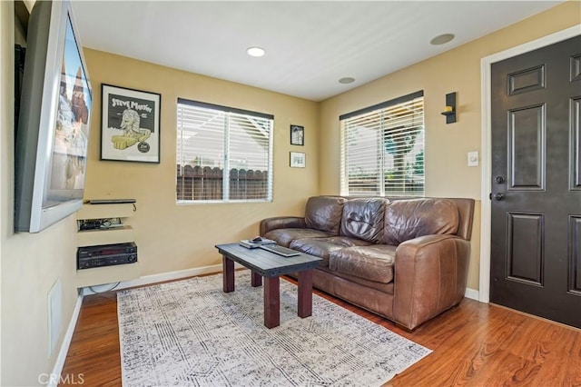 936 Gonzales St, Placentia, CA 92870 - living room featuring wood finished floors and recessed lighting