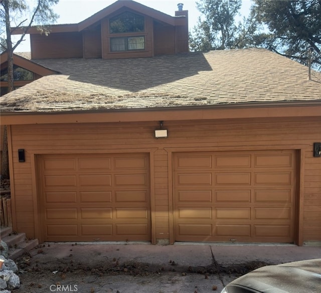 2701 Hillcrest Ct, Frazier Park, CA 93225 - view of garage
