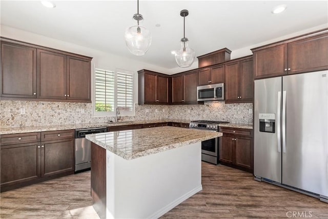 27544 Kobuk Valley Dr, Menifee, CA 92585 - photo 8
