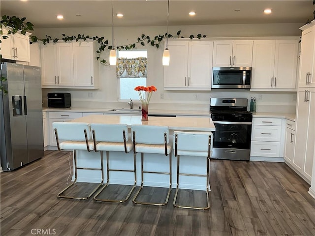 365 Huntington Ct, Rialto, CA 92376 - photo 2