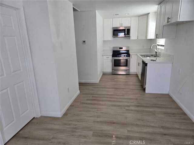 1484 N Clybourn Ave, Burbank, CA 91505 - photo 21