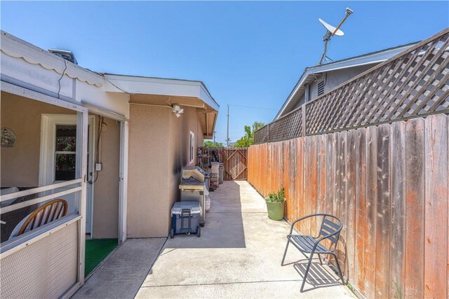 1633 Minorca Dr, Costa Mesa, CA 92626 - photo 35