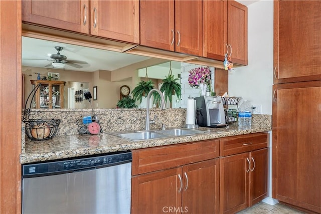 1633 Minorca Dr, Costa Mesa, CA 92626 - photo 14