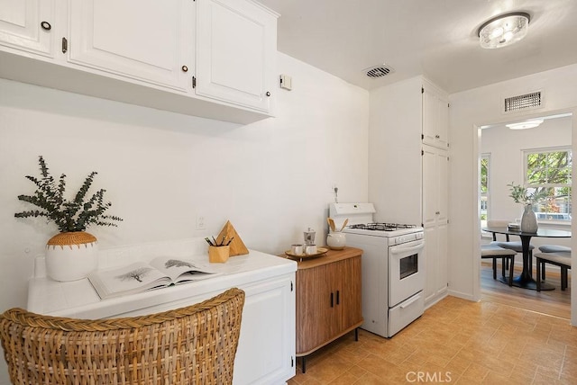 1157 Steffen St, Glendora, CA 91741 - view of laundry room