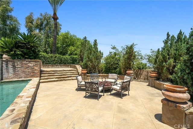 1377 Versante Cir, Corona, CA 92881 - view of patio / terrace featuring outdoor lounge area