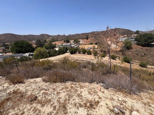 33297 Wagon Wheel Rd, Agua Dulce, CA 91390 - photo 8